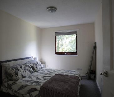 1 Bed Flat, Mill Court, AB24 - Photo 3