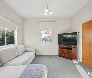 Spacious 2 Bedroom Home with Off Street Parking - Photo 2