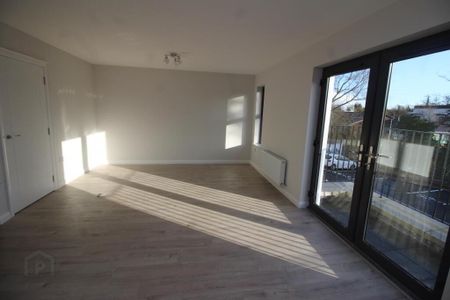 3 Oakwood Gate, 50 The Cutts, Dunmurry, Belfast, BT17 9HN - Photo 2