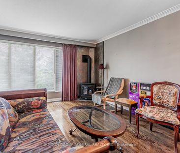 For Lease - 102 Cornwall Road Unit# Upper, Brampton, Ontario - Photo 3