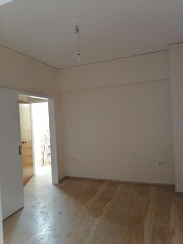Studio/Γκαρσονιέρα για ενοικίαση Γουδή (Ζωγράφου) - Photo 4