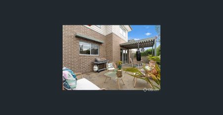 Stylish Family Living in the Heart of Carrum Downs - Photo 5