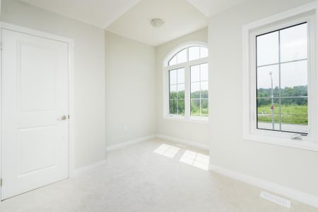 For Lease - 1468 Harker Street, Innisfil, Ontario - Photo 2