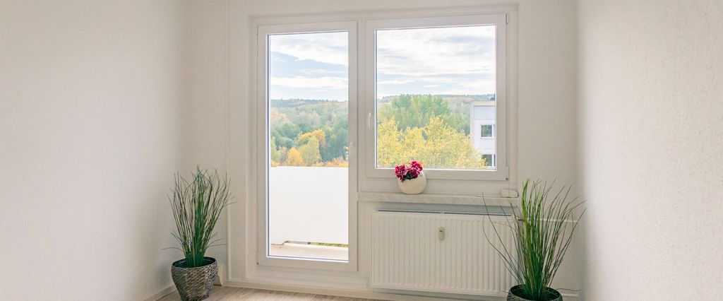 Tolle Familienwohnung mit Balkon zum Sofortbezug - Photo 1