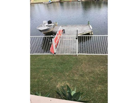 REDUCED - Quality Water Front townhouse - Photo 1