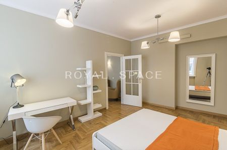 Apartament z garderobą w kamienicy przy Plantach! - Zdjęcie 2