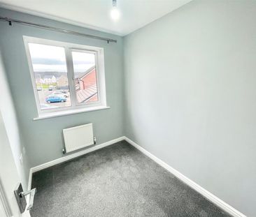 Nimbus Road, Haywood Village, Weston Super Mare - Photo 3