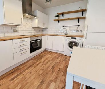 Somerset Road, Southsea - Photo 4