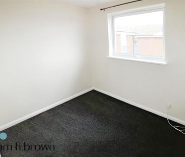 Coronation Avenue, East Tilbury - Photo 5