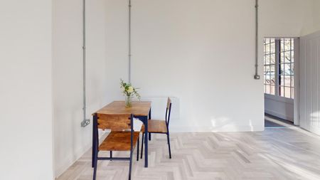 2 bedroom terraced house to rent - Photo 4