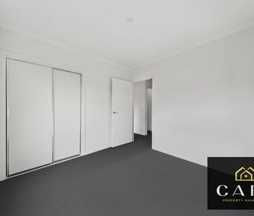 Modern Four-Bedroom Family Home in Clyde - Photo 4