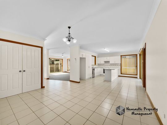 2 Lawford Close, Warners Bay - Photo 1