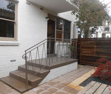 3/1435 High Street, Glen Iris VIC 3146 - Apartment For Rent | Domain - Photo 4