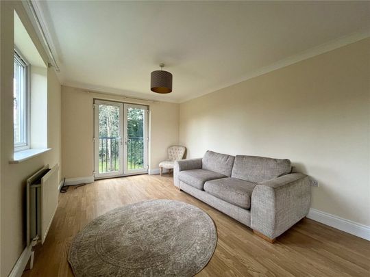 1 Bedroom Flat / Apartment - Winchester Road, Four Marks - Photo 1