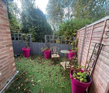 2 bedroom terraced house to rent - Photo 4