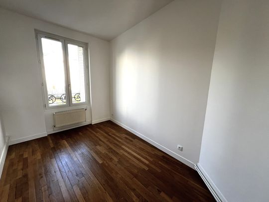 Location Appartement 2 pièces 33m² ST MAUR DES FOSSES 94100 - Photo 1