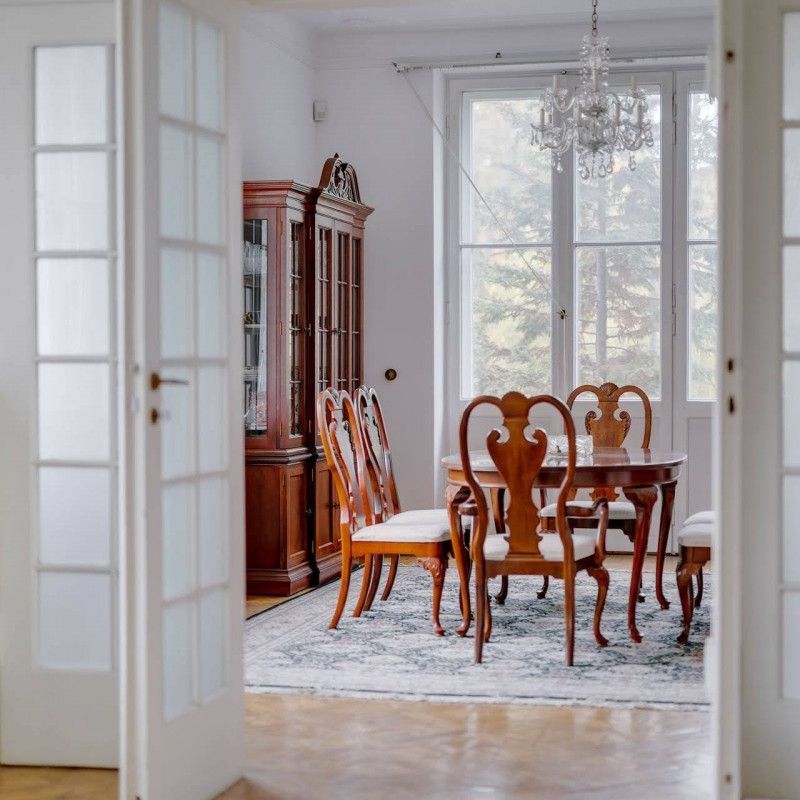 Reprezentacyjny apartament w zabytkowej kamienicy - Zdjęcie 1