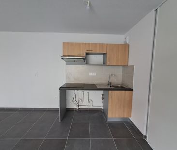 Location Appartement 3 pièces 69m² ARPAJON 91290 - Photo 2