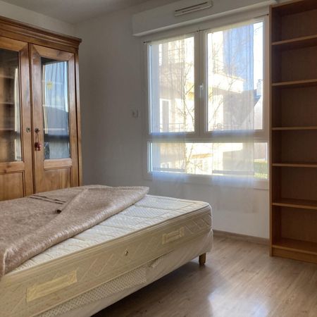 Location Appartement 3 pièces 68m² GRANVILLE 50400 - Photo 3