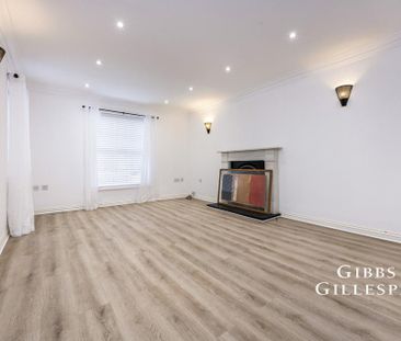 4 bedroom detached house to rent - Photo 4