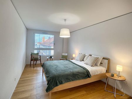 Appartement spacieux de 140m² en centre-ville : Confort et Élégance ! - Photo 4