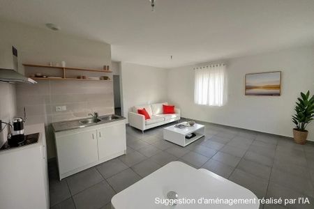 Location Appartement 3 pièces 54m² ST RAMBERT D ALBON 26140 - Photo 2