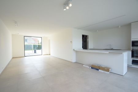 Luxueus afgewerkte nieuwbouwwoning met 3 slaapkamer te Jonkerhove - Foto 2