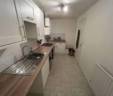 Henley Way, Frome, Somerset, BA11 - Photo 6