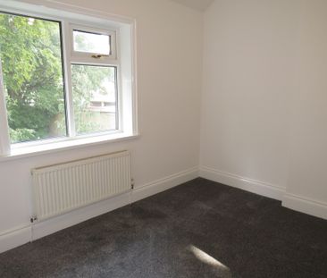 Whiteley Avenue, Sowerby Bridge - Photo 5