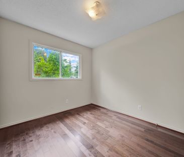 For Lease - 138 45th Street, Wasaga Beach, Ontario - Photo 4