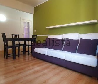 Alquiler de piso en Santa Ana - Photo 2