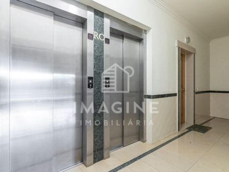 4 room luxury Flat for rent in Setúbal, Distrito de Setúbal - Photo 4