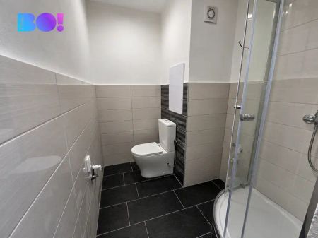 Pronájem bytu 1+kk 22 m - Photo 2