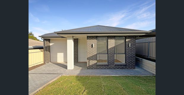 Contemporary and Spacious! - Photo 1