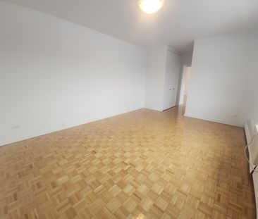 2300 Rue Saint Mathieu, #1602 - Photo 4