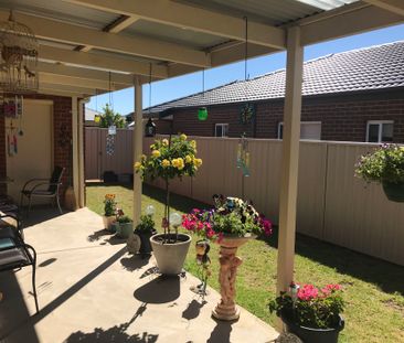 A WELL BUILT HOME WALKING DISTANCE TO SHOPS - Photo 6