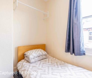 5 Farrar Street - Photo 5