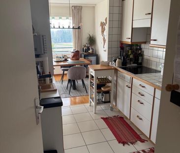 Superb 3.5-room apartment on the 2nd floor of a building 10 minutes... - Photo 5