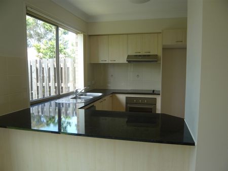 49/2 Bos Drive, Coomera, QLD 4209 - Photo 4