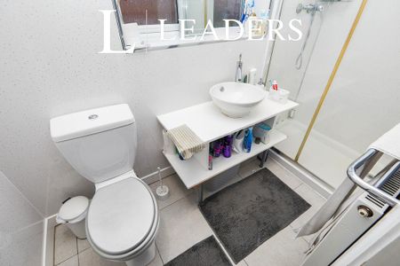 4 bedroom house to rent - Photo 4