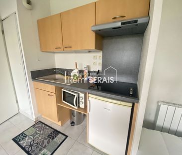 Location Appartement 1 pièce 28m² - Photo 3
