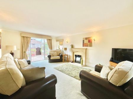 3 bedroom semi-detached house to rent - Photo 5