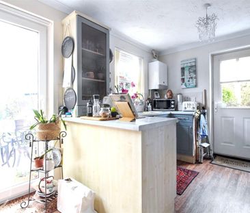 3 Bedroom House to let - Photo 4