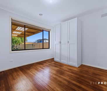 Walk to Everything! - Photo 2