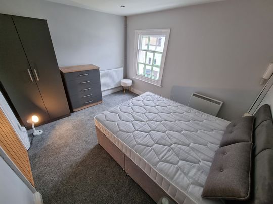 2 Bed Student Accommodation - Photo 1