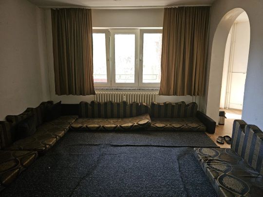 großzügig geschnittene 2-Zimmer-Wohnung mit Balkon, AUFZUG - Foto 1