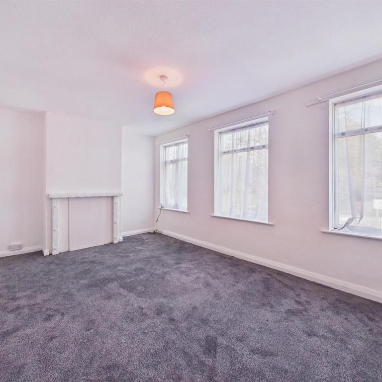 3 bedroom apartment to rent - Photo 1