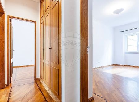 Lisboa, Lisbon - Photo 4