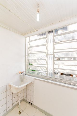 Apartamento com 2 quartos e 64m² para alugar em Jardim Leopoldina, Porto Alegre. - Photo 2