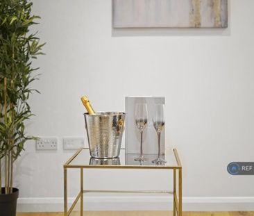 5 bedroom terraced house to rent - Photo 6